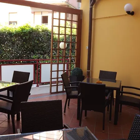 Hotel Cristina 3*
